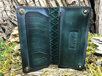 Bolass perforation-wolf