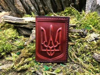 Pocket cards trident